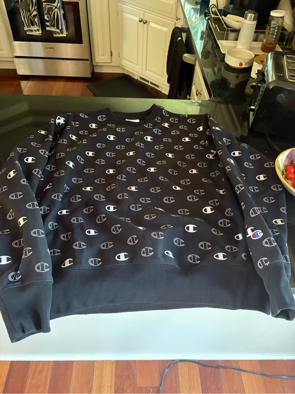 Champion Black All-Over Logo Long Sleeve Sweatshirt XL "Vintage" near perfect
